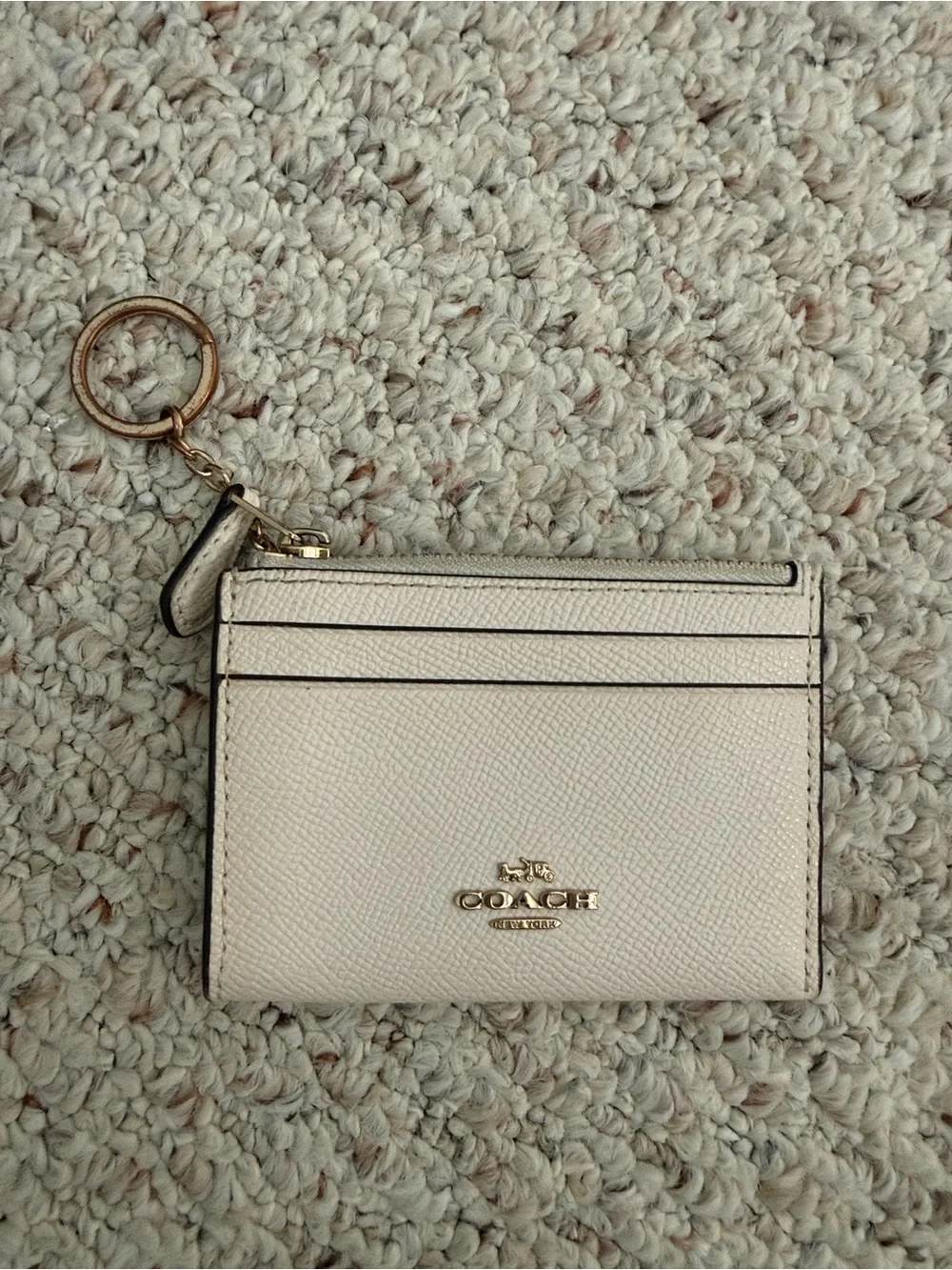 Coach Cream Leather Card Case with Gold Key Ring - Picture 3 of 6